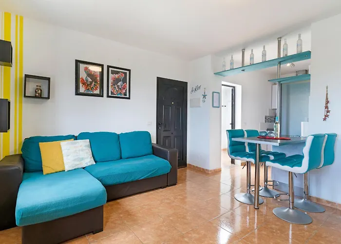 Aguamarina * Playa Honda (Lanzarote)